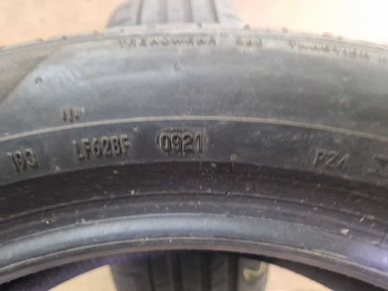2 Pirelli R19 235/50
летни гуми
DOT0921