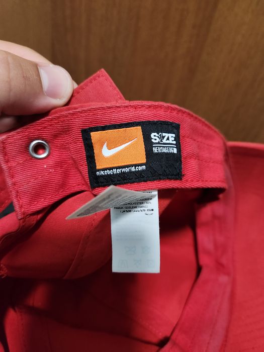 Мъжки шапки Nike