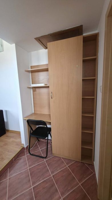 Închiriez apartament