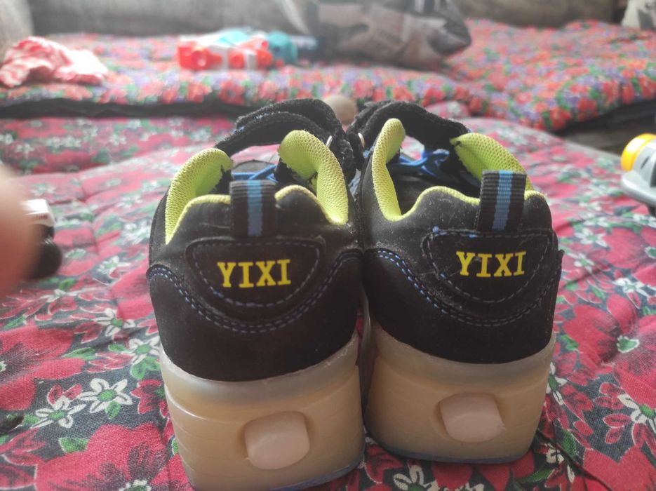 Детский обувь размер 30