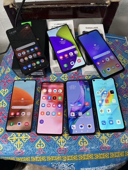 Телефон Самсунг Поко Оппо Редми