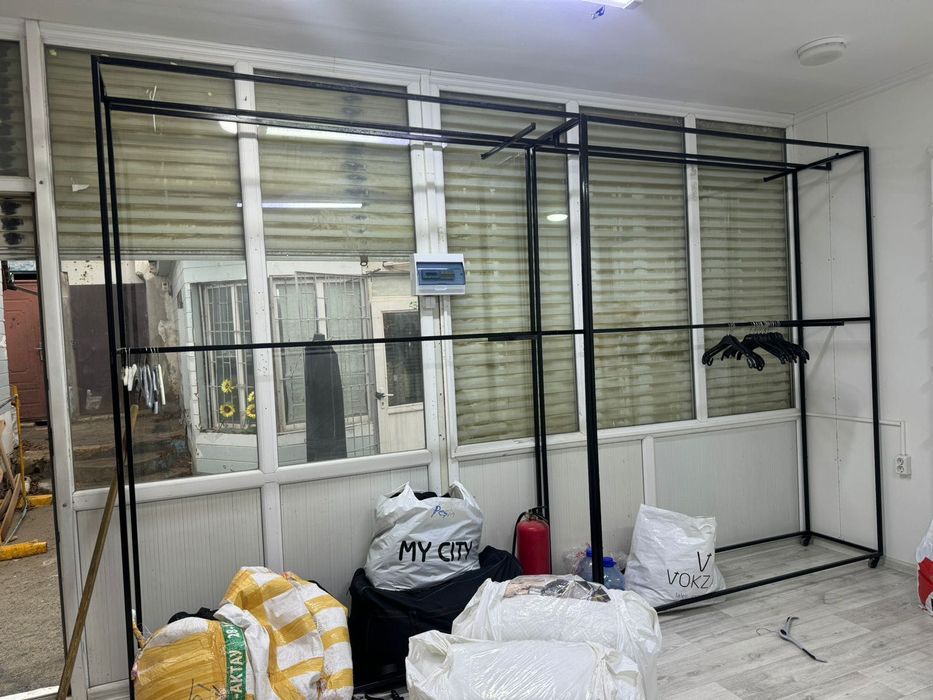 Вешалки для одежды