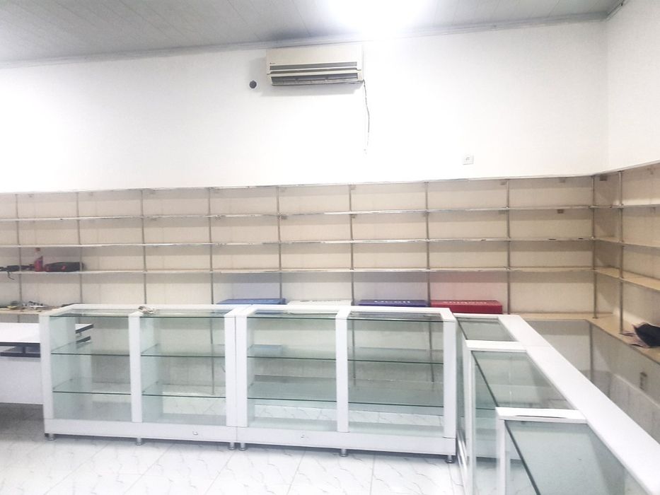 Dokon un stelaj soyiladi