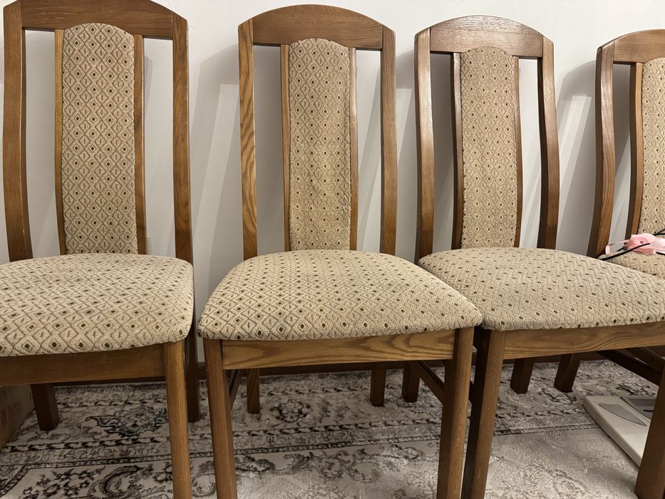 Продам стулья для гостиной