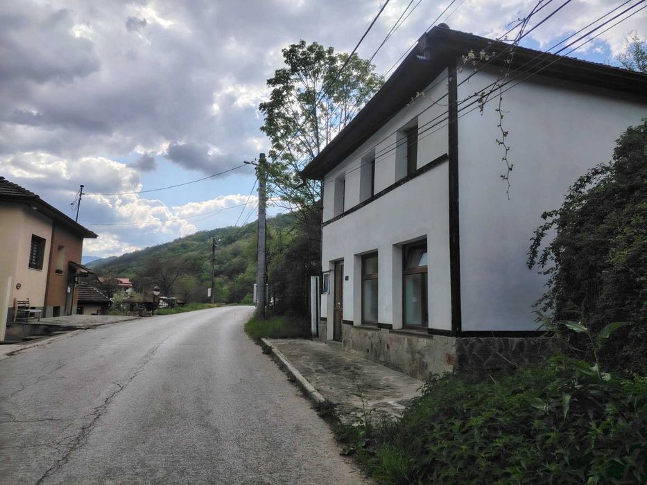 Продава се Къща в с. Бели Осъм, Област Ловеч - 304 кв.м за 316 €/кв.м - Снимка #3