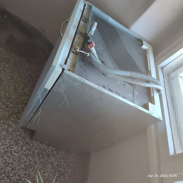 Съдомиялна машина Ariston Hotpoint 60см. и подарък!.