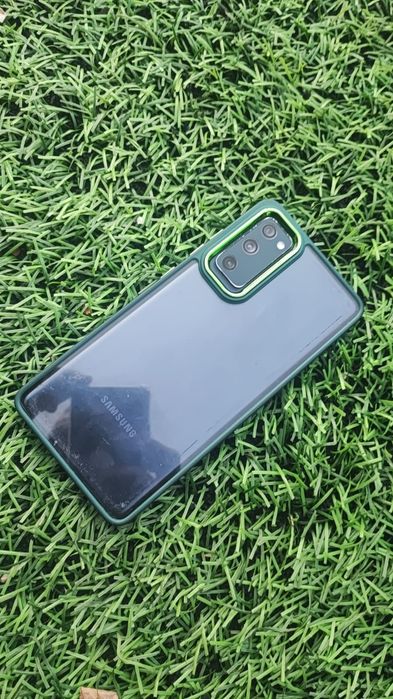 Продам самсунг с20 fe