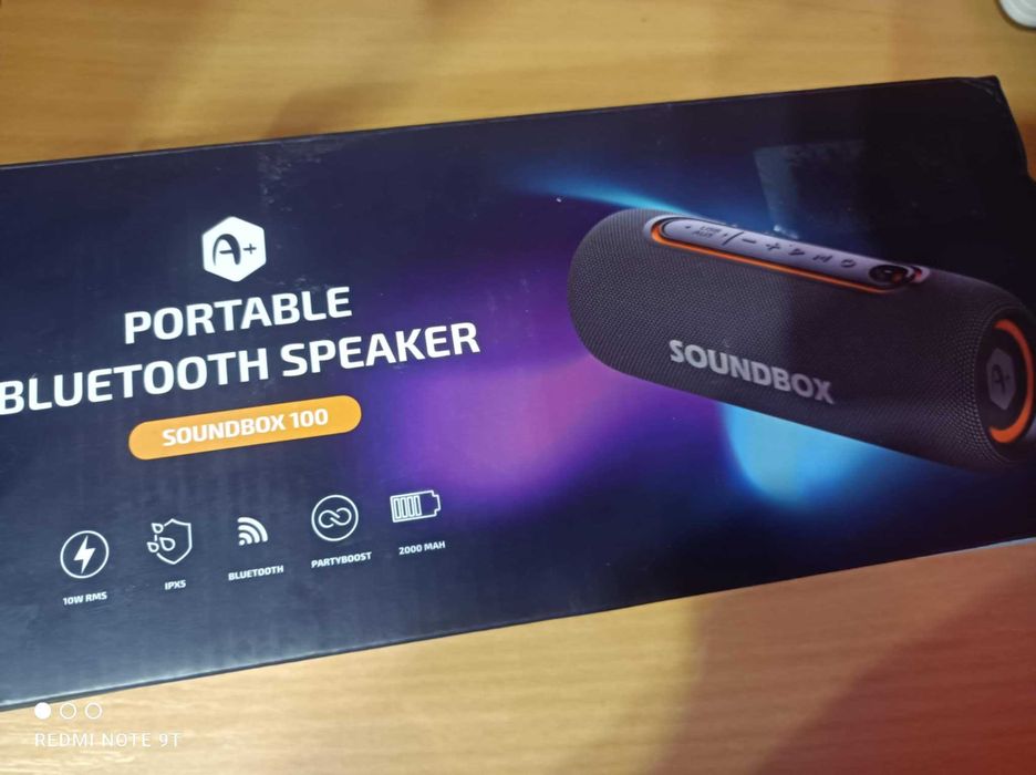 boxa portabila 10W stereo, rezistenta la apa, acumulator 2000 mah.