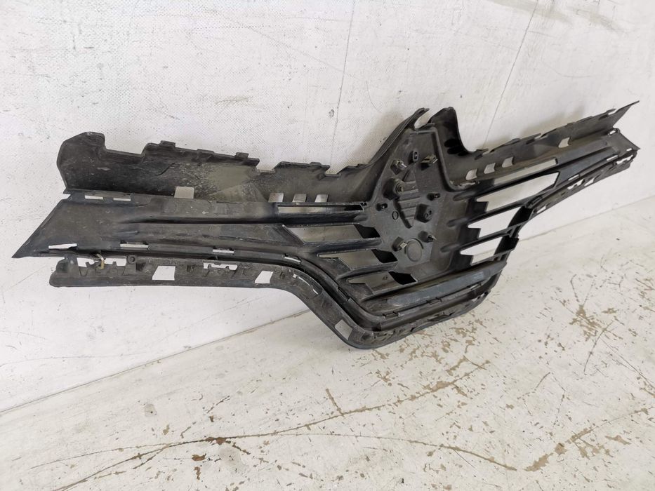 Радиаторна решетка / Renault Captur 1 Оригинална, в добро състояние