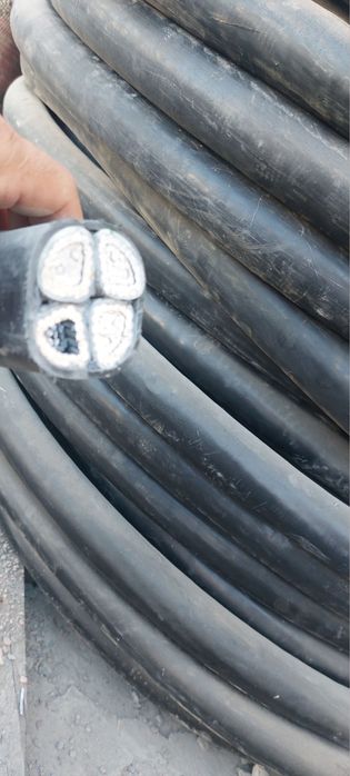 кабел кантиролни