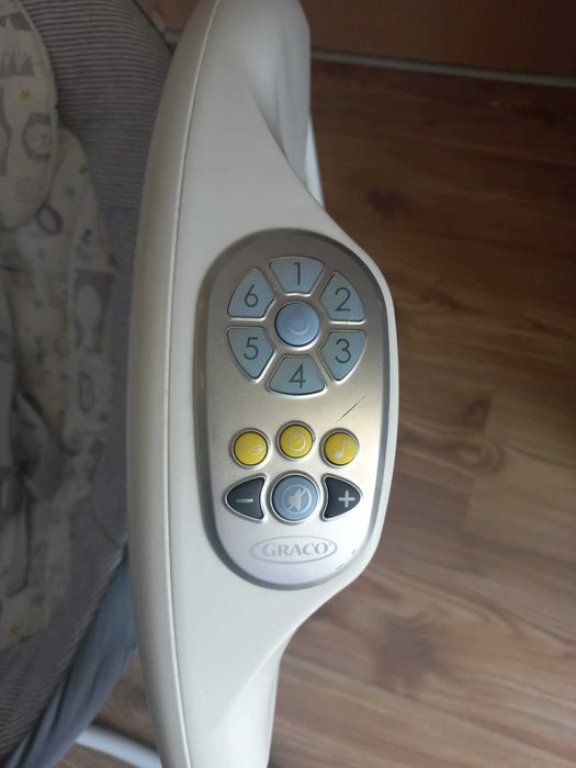 електрическа бебешка люлка Graco Glider Lite,