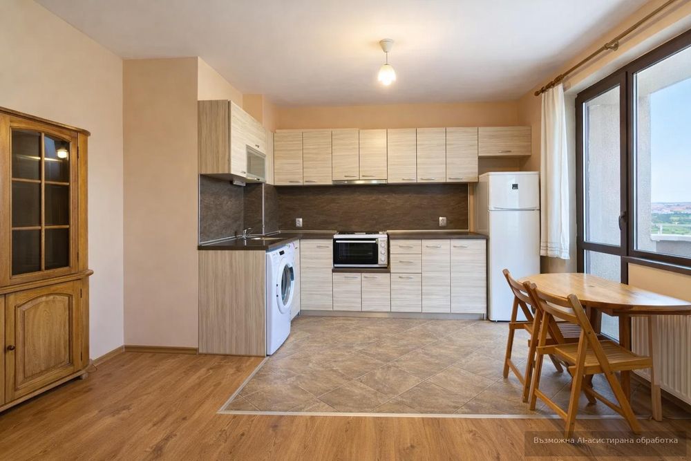 Тристаен апартамент в ТОП Център/ Тиха улица!