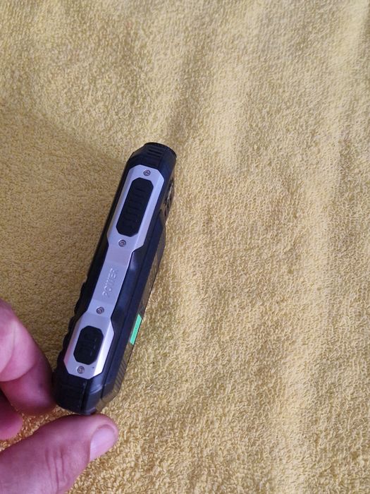 Super telefon special pentru Seniori