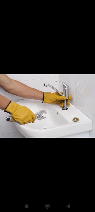 Instalator sanitar cu experiență