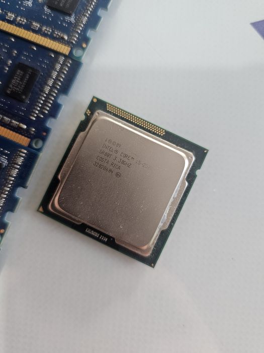 Vând procesor i5 + kit RAM