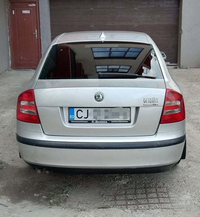 Vând Skoda Octavia 2