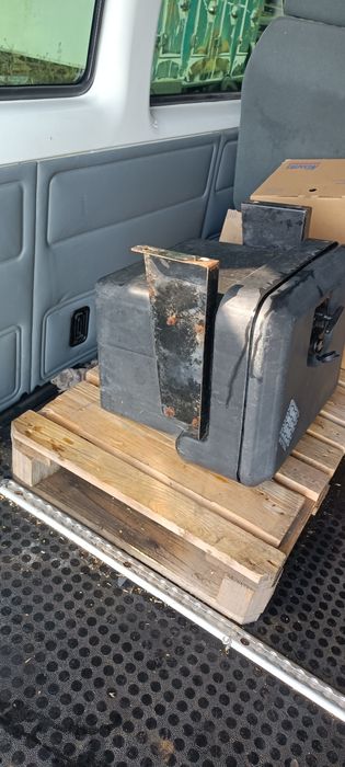 Lada scule camionetă/carosată