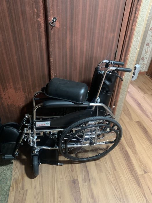 Инвлидное кресло трансформер