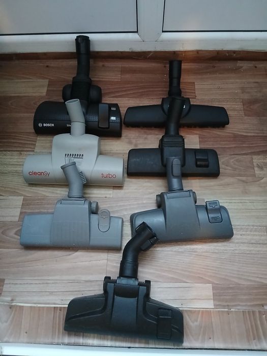 На пылесосы насадки.