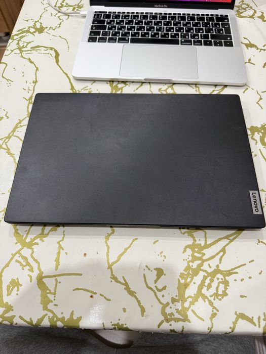 Продам ноутбук ленова