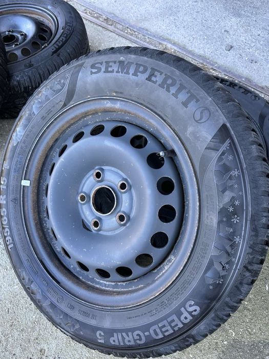 Гуми с джанти зимни