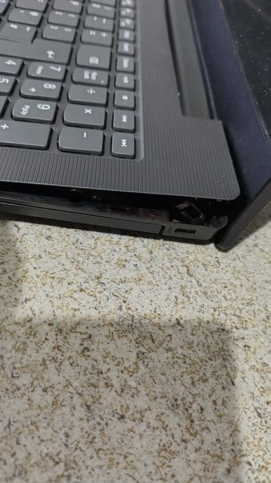Laptop Lenovo bun