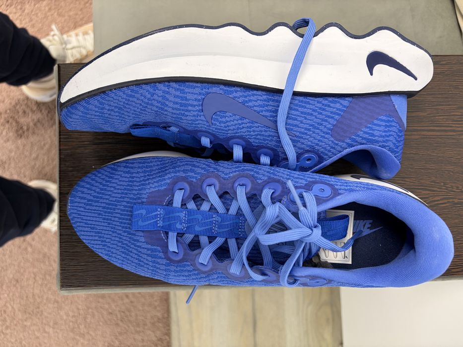 Adidasi nike modiva nr 42