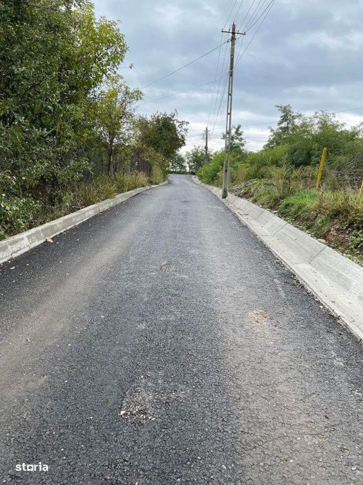 Oportunitate, parcela 1763 mp ,pozitie insorita, acces excelent. Jucu