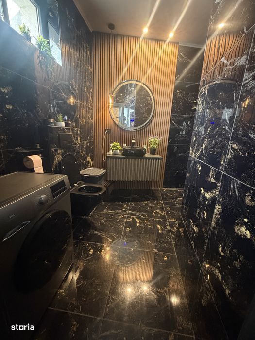 Studio renovat integral in Centrul Vechi Brasov |