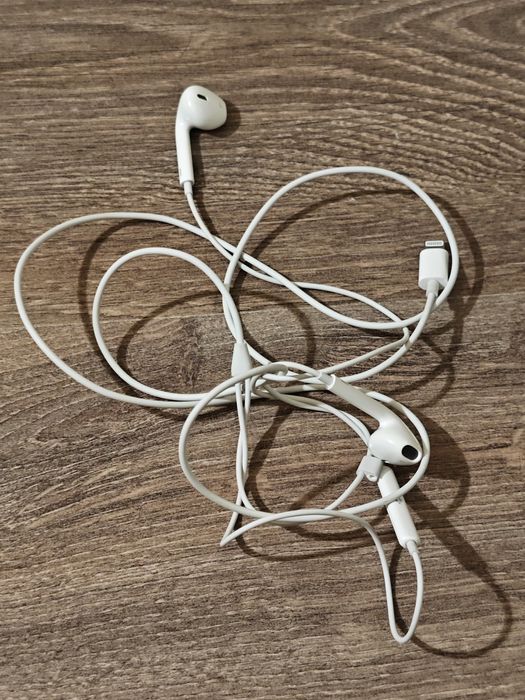 iPhone EarPods lightning