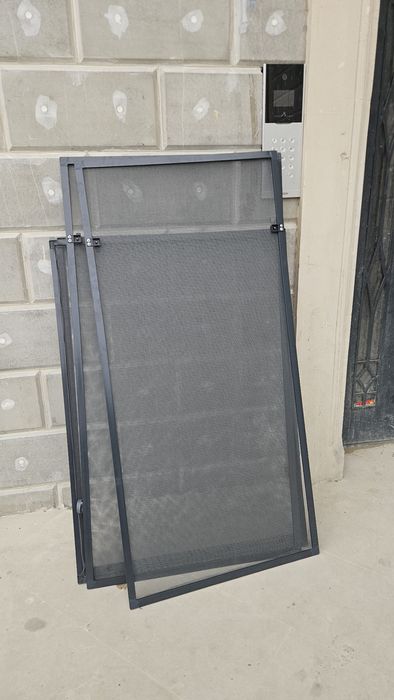 Москитный сетка окон и двери. Решета