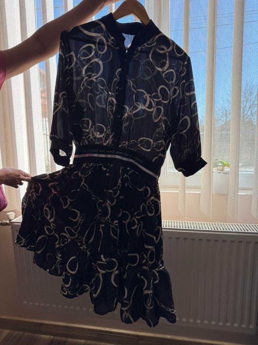 Дамска рокля черна