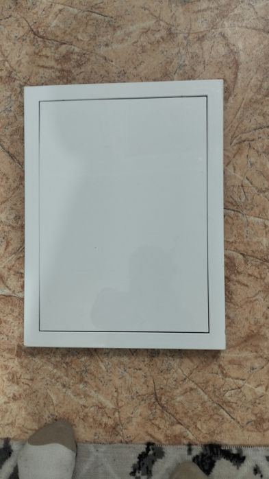 Продам люк пластик белый