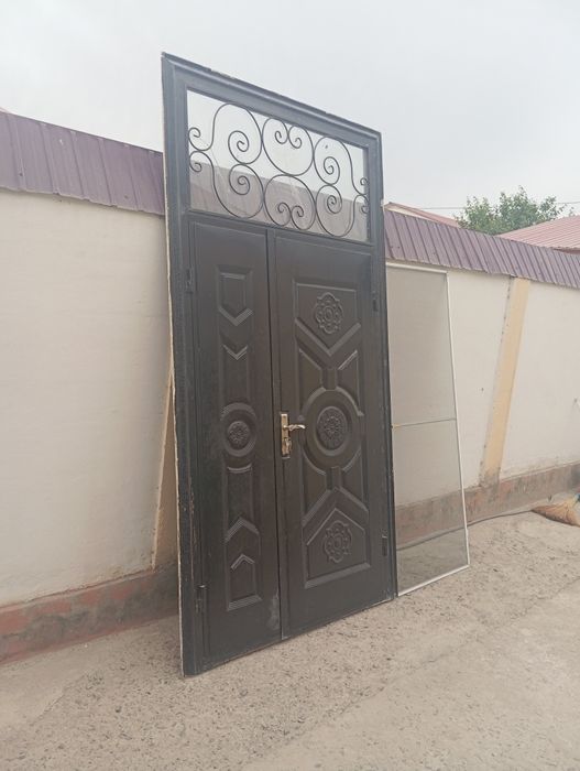 темир эшик сотилади козероги,  сеткаси билан