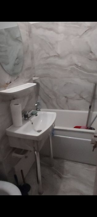 Închiriez Apartament - Vedere 4