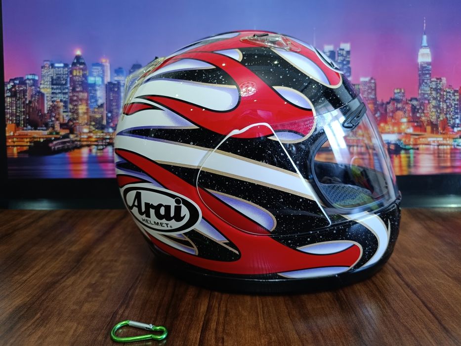 Мото шлем от Японского бренда ARAI QUANTUM F