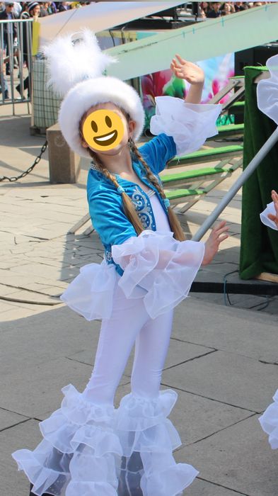 Костюмы танцевальные на  девочек 6-8 лет