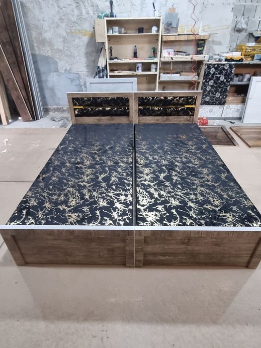 1kishilik divanlar optim narxda. Dastafka xizmati yoʻq.