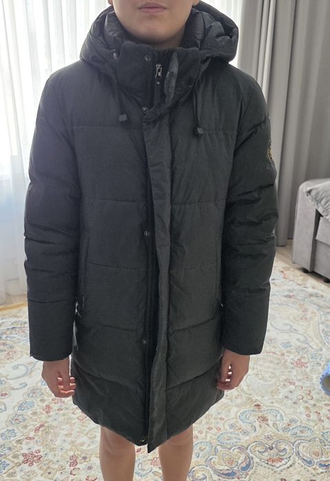 Куртка на подростка 13-15 лет.