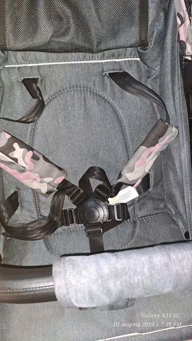 Продам коляску для девочки