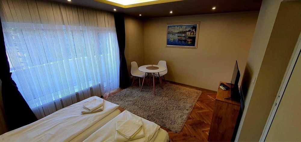 Дава се под наем Едностаен апартамент в Варна, Червен площад - 20 кв.м за 408 € - Снимка #7