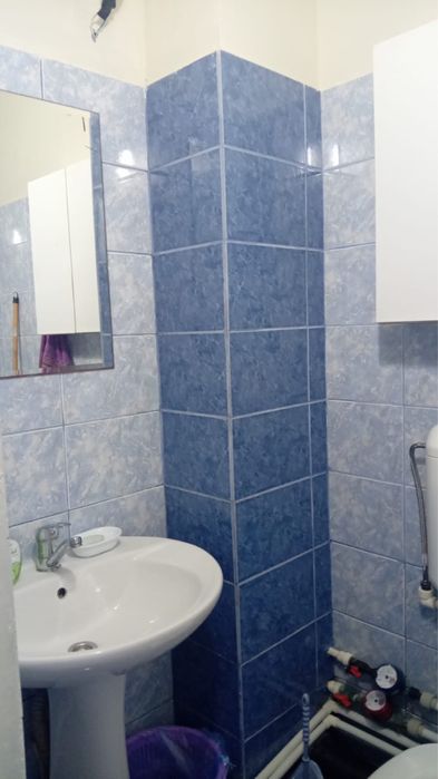 Garsoniera de Inchiriat,direct de la proprietar,Piesti str.Nicolae Dobrin 24,linga liceul Astra