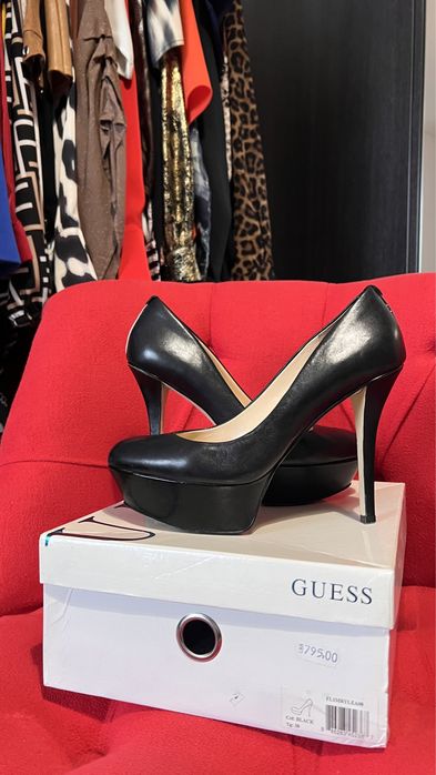 Pantofi piele Guess