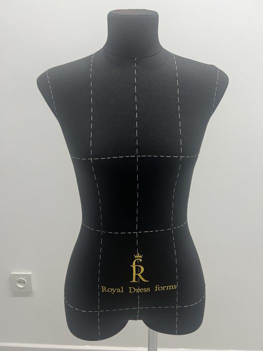 Продам манекен Royal Dress Forms