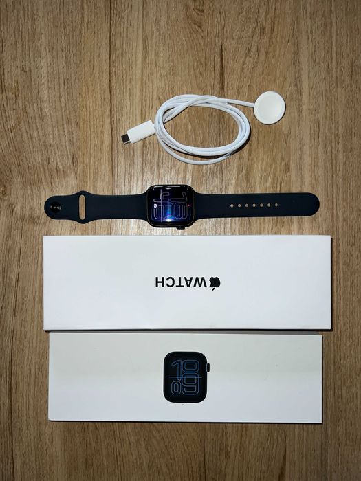 Apple Watch SE (3rd gen, GPS) Aluminum 44MM | Midnight S/M