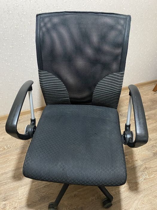 Офисная мебель кресло