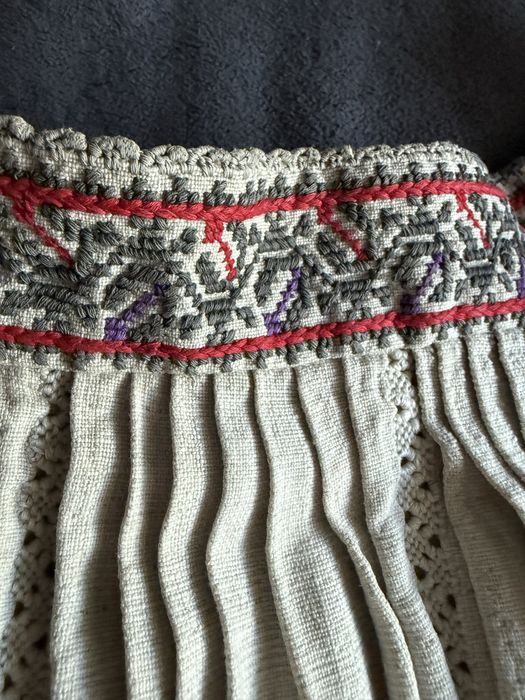 poale -zadii vechi ,unicat , colecție,reg ineu crisana  brodate manual