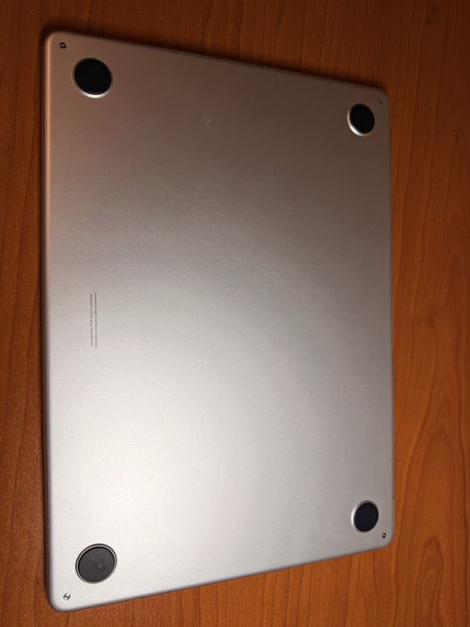 MacBook Air 13.6-inch M2