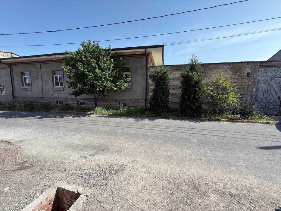 СРОЧНО !! Продается участок в Яшнабаде 12 соток 5 комнат