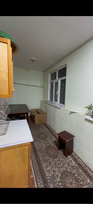 chilonzor tumani naqqoshlik mahallada kvartira sotiladi . uzimi uyim